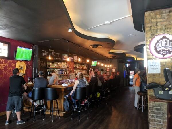 Les Meilleurs Bars à Saint Paul - The Black Hart of Saint Paul