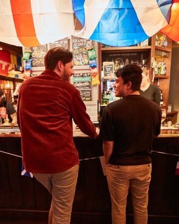 Best Sports Bars in Westminster - Barley Mow