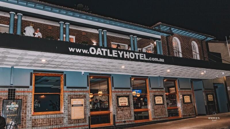 Best Sports Bars in Oatley - Oatley Hotel