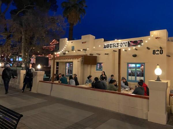 Best Sports Bars in Tucson - The Saddle