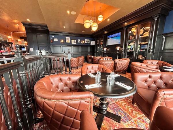 Best Sports Bars in Brives-Charensac - Au Bureau le Puy en Velay