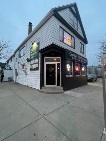Best Sports Bars in Buffalo - Casey's Black Rock