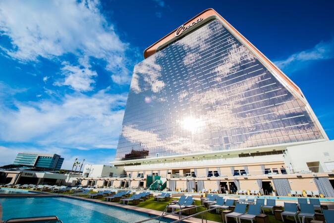 Best Sports Bars in Las Vegas - Circa Ballroom @ Circa Resort & Casino