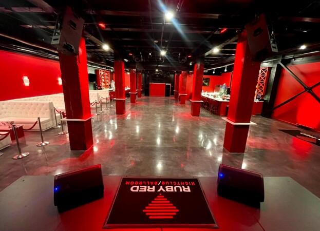 Best Sports Bars in Tulsa - Ruby Red Nightclub & Ballroom
