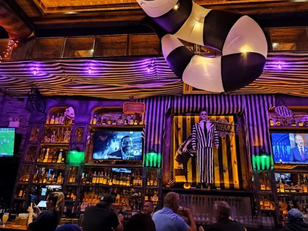 Best Sports Bars in New York - Stout NYC @ Bryant Park