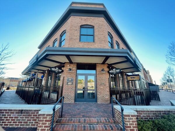 Best Sports Bars in Richmond - BRASS TAP LIBBIE MILL