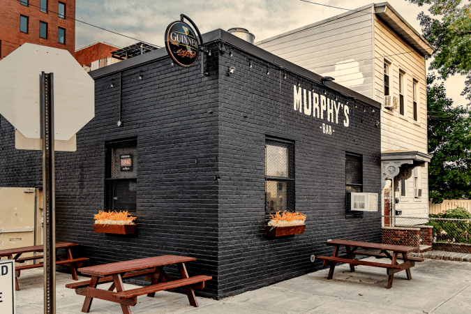 Best Sports Bars in Queens - MURPHY'S SPORTS BAR