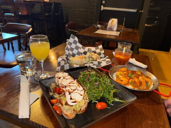 Best Sports Bars in Queens - MURPHY'S SPORTS BAR