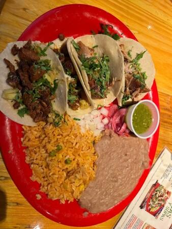 Best Sports Bars in Lynwood - Ojos Locos Sports Cantina @ Lynwood