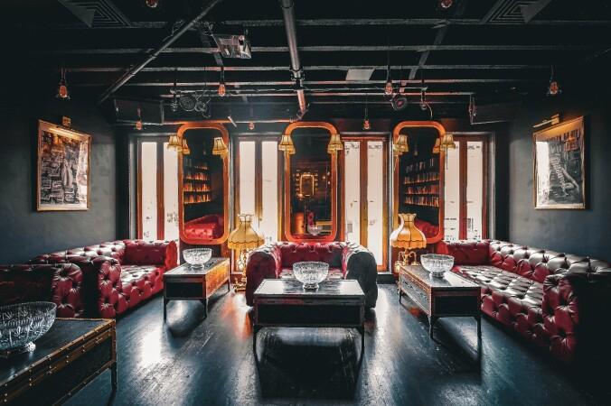 Best Sports Bars in Queens - The Rabbit Hole