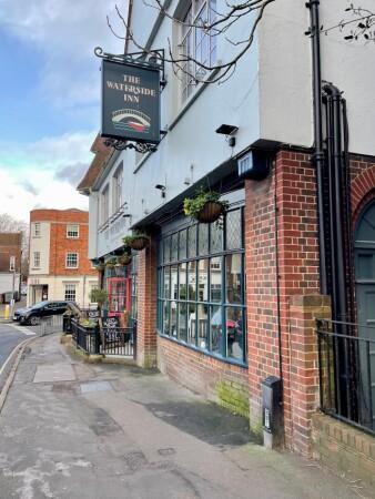 Best Sports Bars in Ware - The Waterside Inn Ware