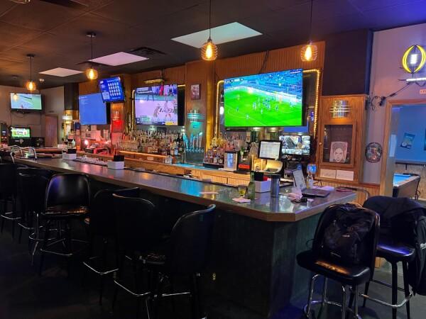 Best Sports Bars in Columbus - Fitzwillys Pub LLC