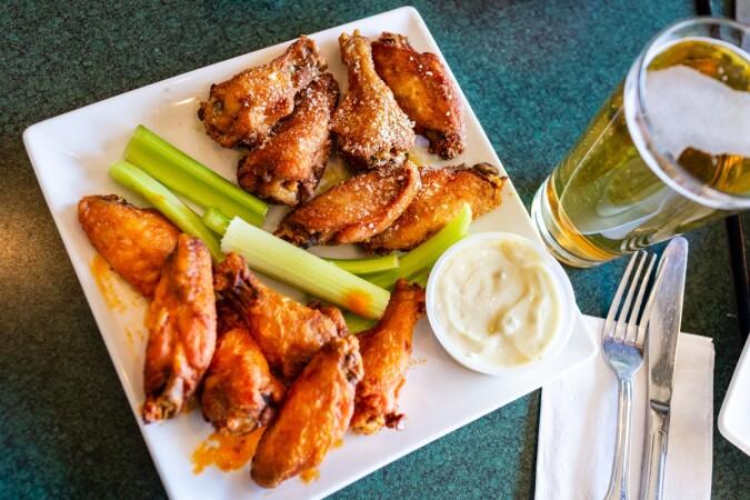 Best Sports Bars in Exton - Appetites on Main
