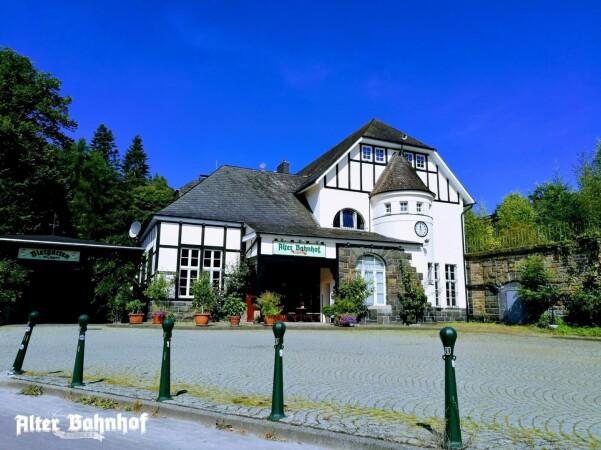 Beste Sportsbars in Velbert - Alter Bahnhof Neviges