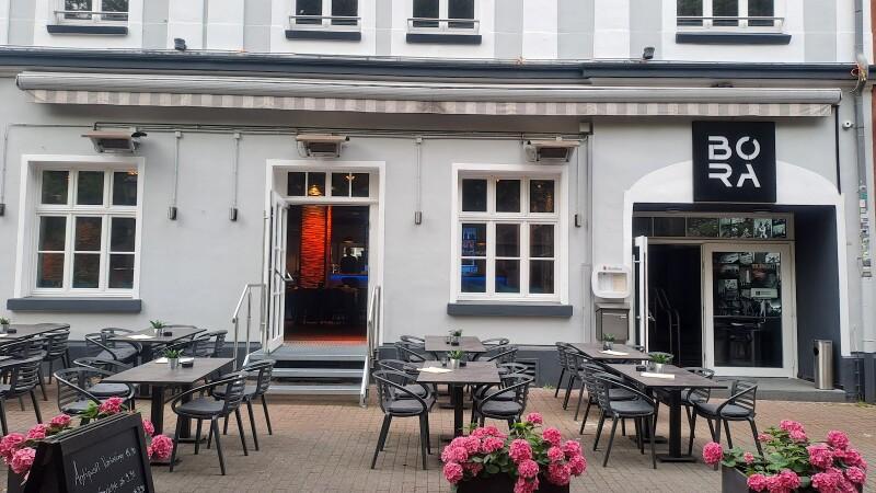 Beste Sportsbars in duisburg - BORA