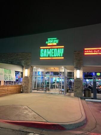 Best Sports Bars in Dallas - Jakes GameDay @ Lake Highlands