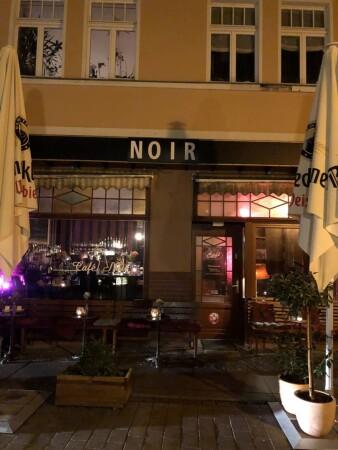 Beste Sportsbars in Halle - Café Noir