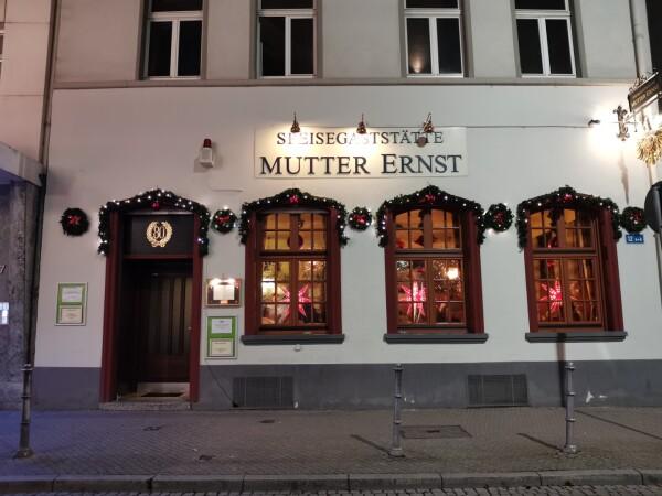 Beste Sportsbars in Frankfurt - Gaststätte Mutter Ernst