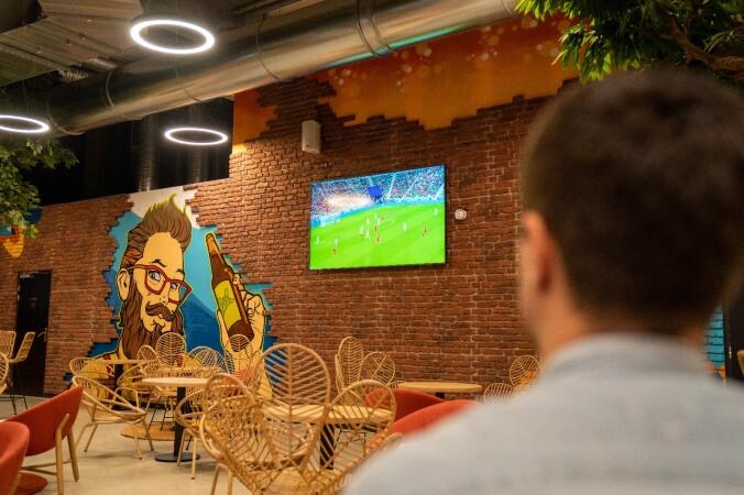 Best Sports Bars in Ibos - UP2PLAY Ibos Tarbes