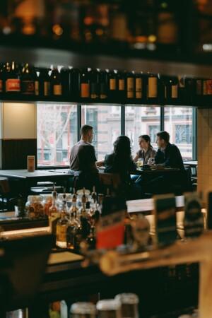 Best Sports Bars in Melbourne - Springrock Public Bar