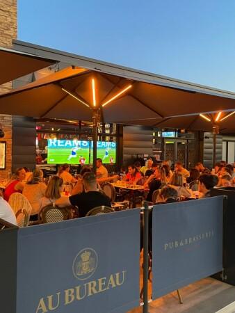 Best Sports Bars in Alès - Au Bureau Alès