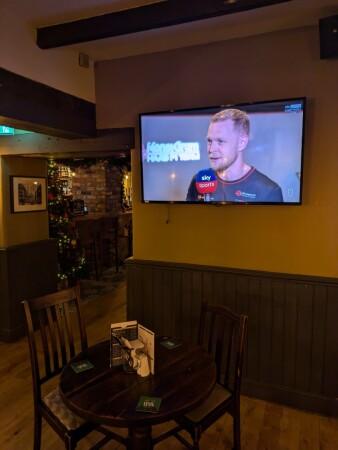 Best Sports Bars in Glasgow - White Cart