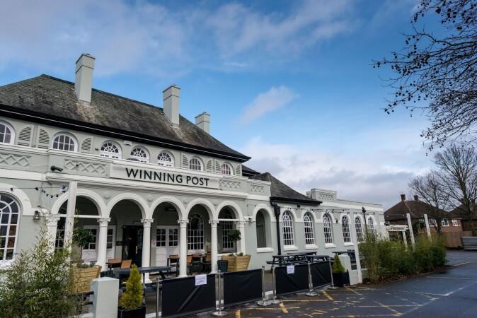 Best Sports Bars in Twickenham - Winning Post