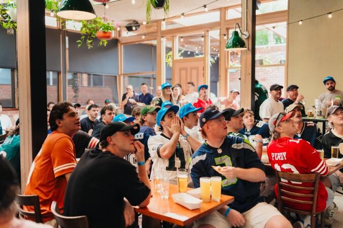 Best Sports Bars in Fitzroy North - Terminus Hotel