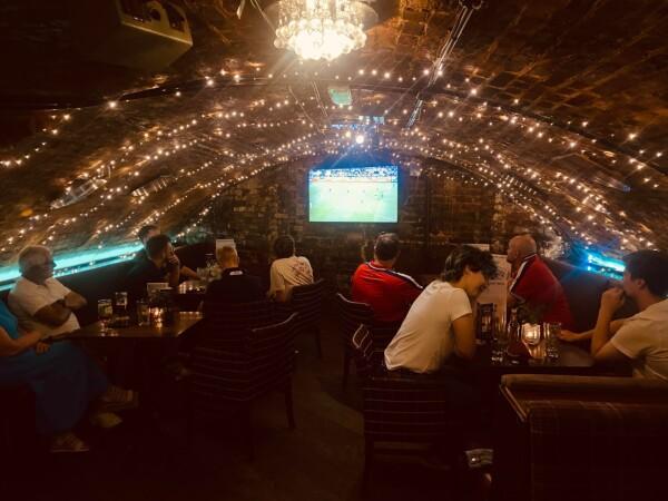 Best Sports Bars in York - Lendal Cellars (York)