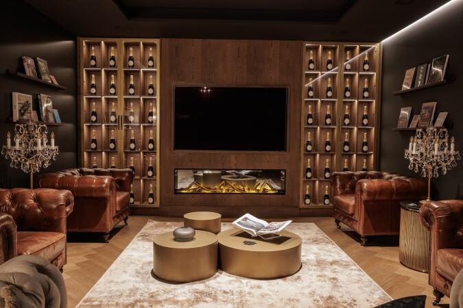 Best Sports Bars in Marbella - The Clubhouse Marbella