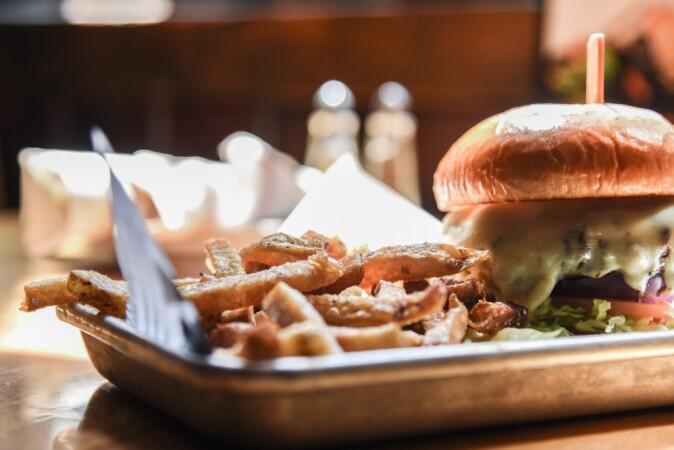 Beste Sportsbars in Burlington - Ri Ra Irish Pub @ Burlington