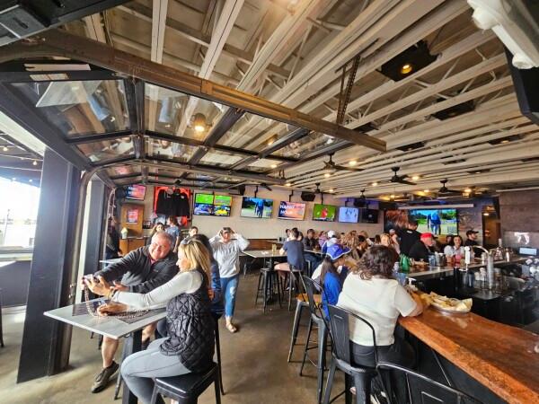 Best Sports Bars in San Diego - Sandbar Sports Grill