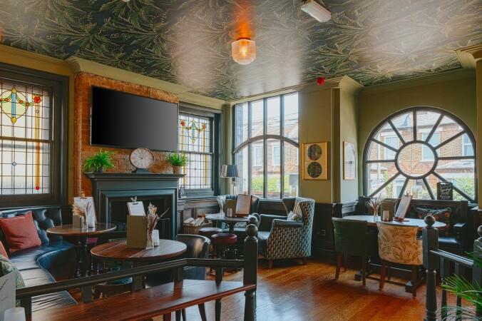 Best Sports Bars in London - Tooting Tavern