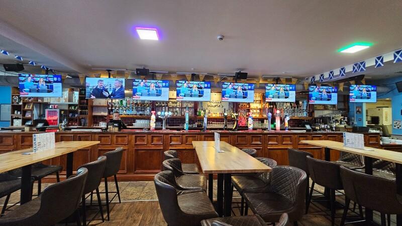 Best Sports Bars in Ayr - Willie Wastle's Sports Bar & Restaurant