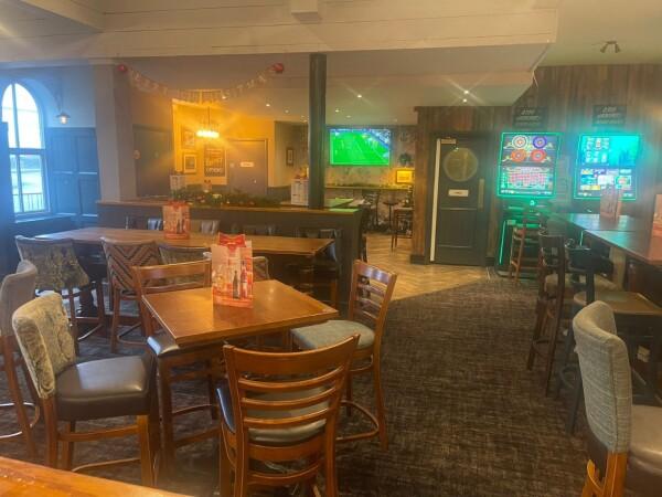 Best Sports Bars in Hull - Sailmakers