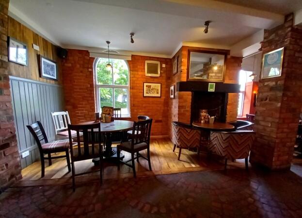 Best Sports Bars in Hull - Sailmakers