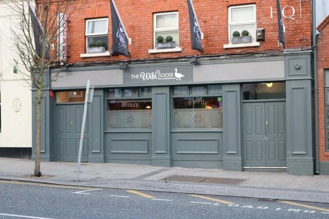 Best Sports Bars in Wicklow - THE WILD GOOSE