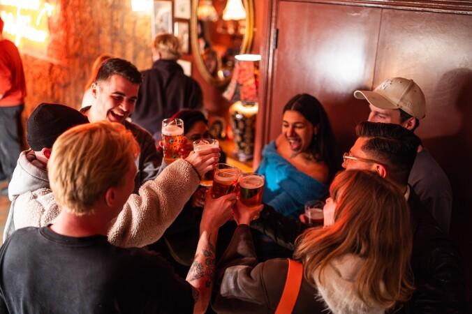 Best Sports Bars in London - Hagen & Hyde