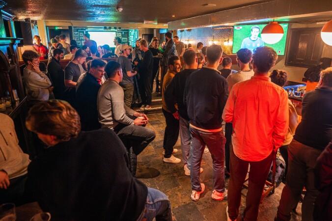 Best Sports Bars in London - Hagen & Hyde