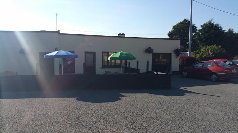 Best Sports Bars in Longford - THE YACHT BAR