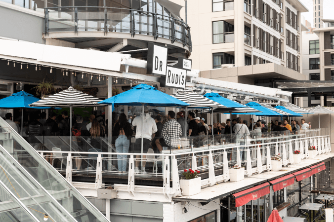 Best Sports Bars in Auckland CBD - Dr Rudi's