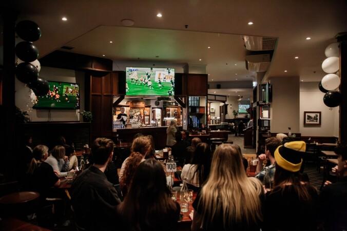 Best Sports Bars in Wellington - The Old Bailey