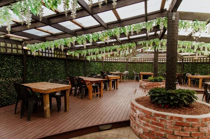 Best Sports Bars in Trentham - The Tote and Furnace