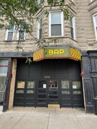 Best Sports Bars in Chicago - Desert Hawk