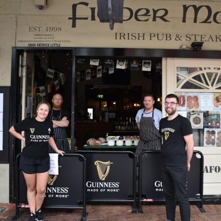 Best Sports Bars in Leederville - Fibber McGees