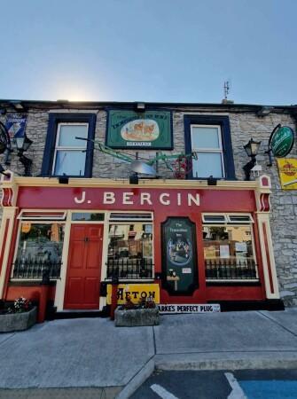 Best Sports Bars in Laois - THE HORSESHOE INN