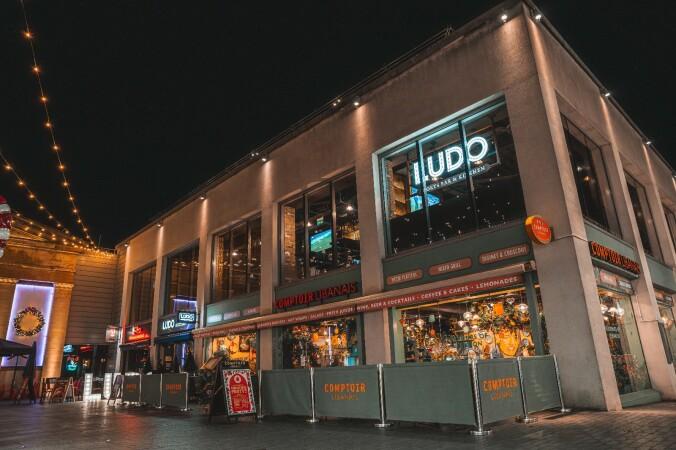 Best Sports Bars in Exeter - Ludo Sports Bar & Kitchen