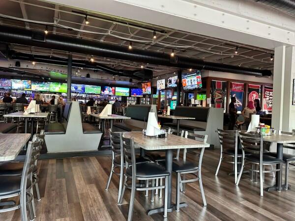 Best Sports Bars in Decatur - Bench Warmers @ Decatur