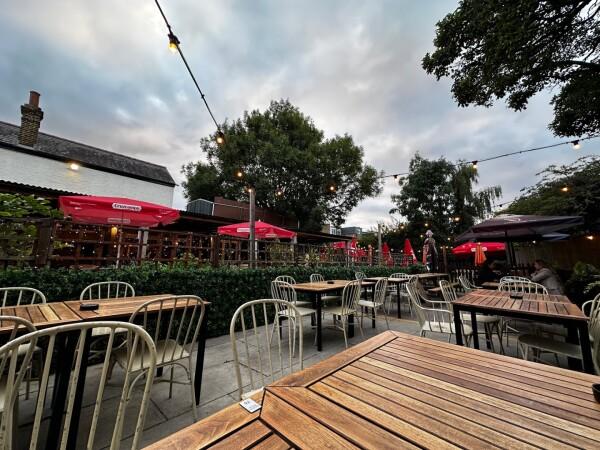 Best Sports Bars in Twickenham - Prince Blucher