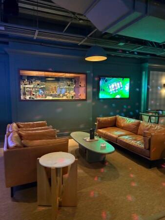 Best Sports Bars in New York - Lawn Club